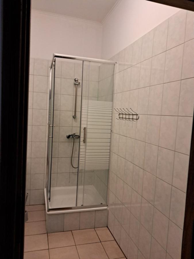 Feniks Pokoje Goscinne Malbork Szoba fotó